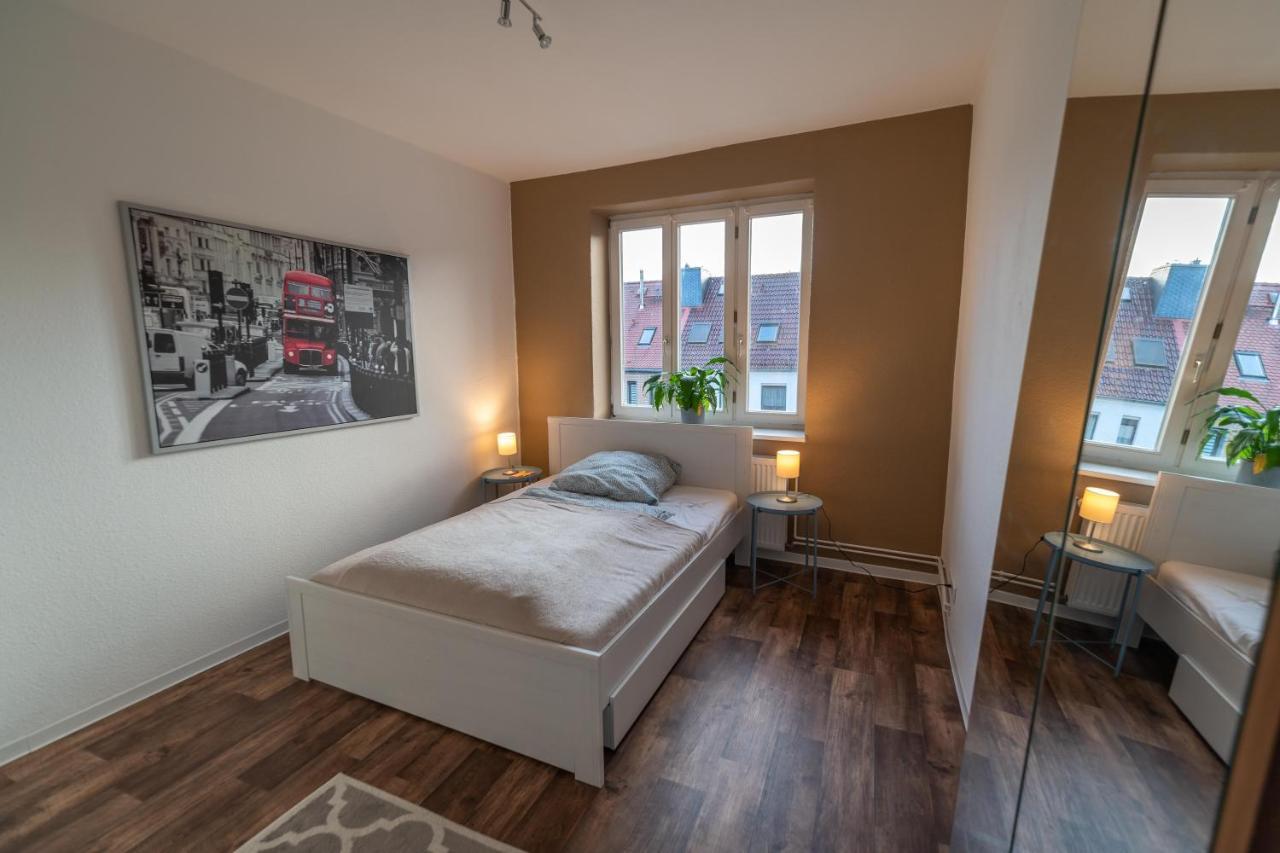 2 Bedroom 65Qm - Kitchen - Central - Netflix Магдебург Екстериор снимка