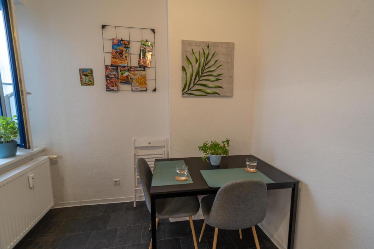 2 Bedroom 65Qm - Kitchen - Central - Netflix Магдебург Екстериор снимка
